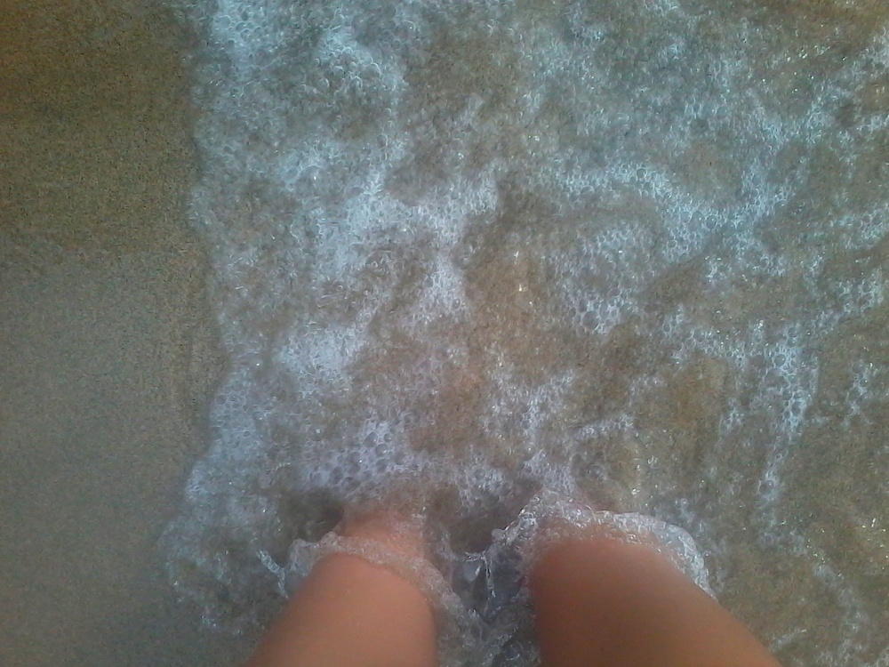 anvaya cove sand beneath my toes
